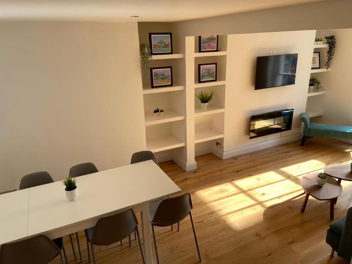 Warwick House - Stunning House With Terrace And Sea Views, Sleeps 11 Villa Worthing Eksteriør bilde