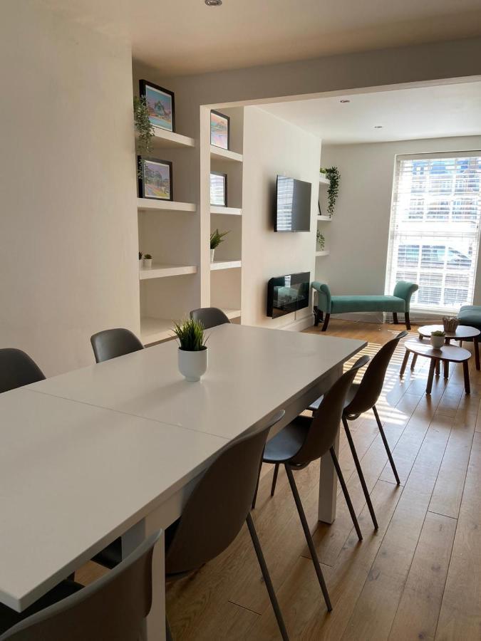 Warwick House - Stunning House With Terrace And Sea Views, Sleeps 11 Villa Worthing Eksteriør bilde