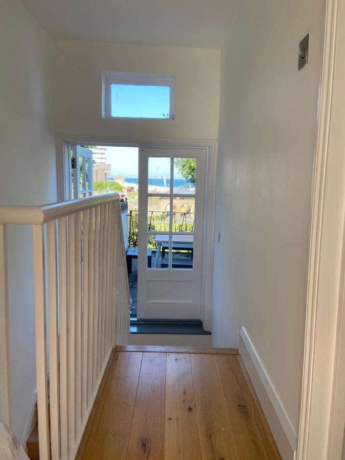 Warwick House - Stunning House With Terrace And Sea Views, Sleeps 11 Villa Worthing Eksteriør bilde