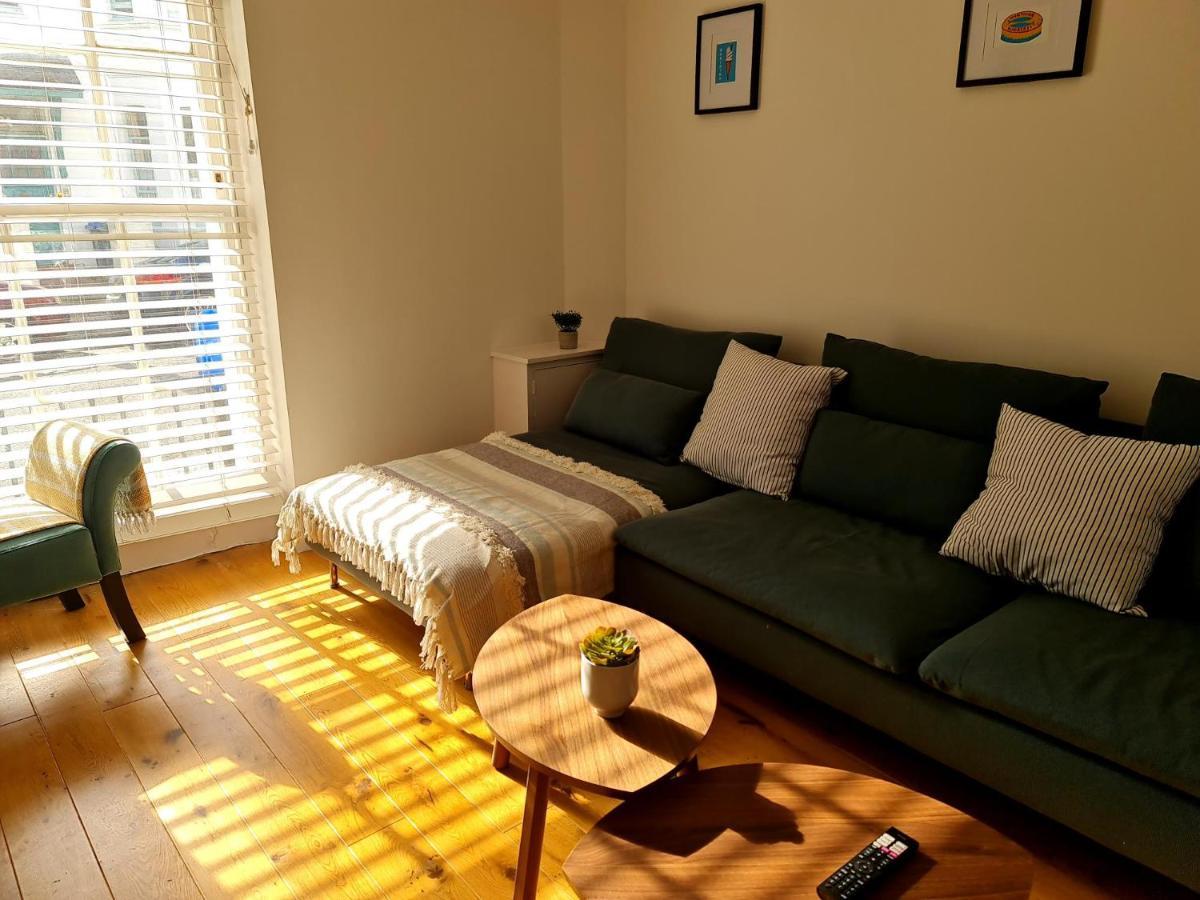 Warwick House - Stunning House With Terrace And Sea Views, Sleeps 11 Villa Worthing Eksteriør bilde