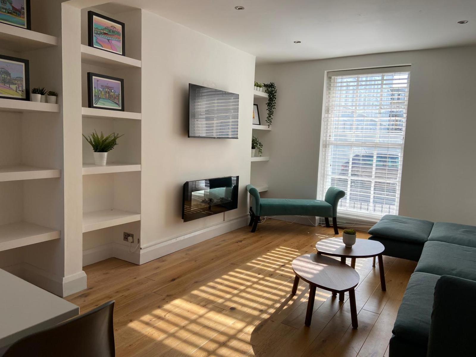 Warwick House - Stunning House With Terrace And Sea Views, Sleeps 11 Villa Worthing Eksteriør bilde