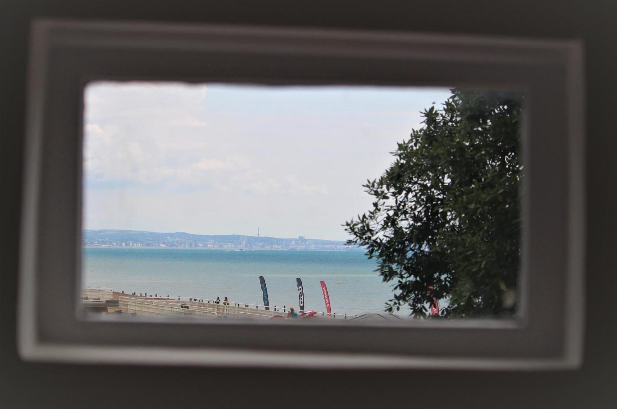 Warwick House - Stunning House With Terrace And Sea Views, Sleeps 11 Villa Worthing Eksteriør bilde